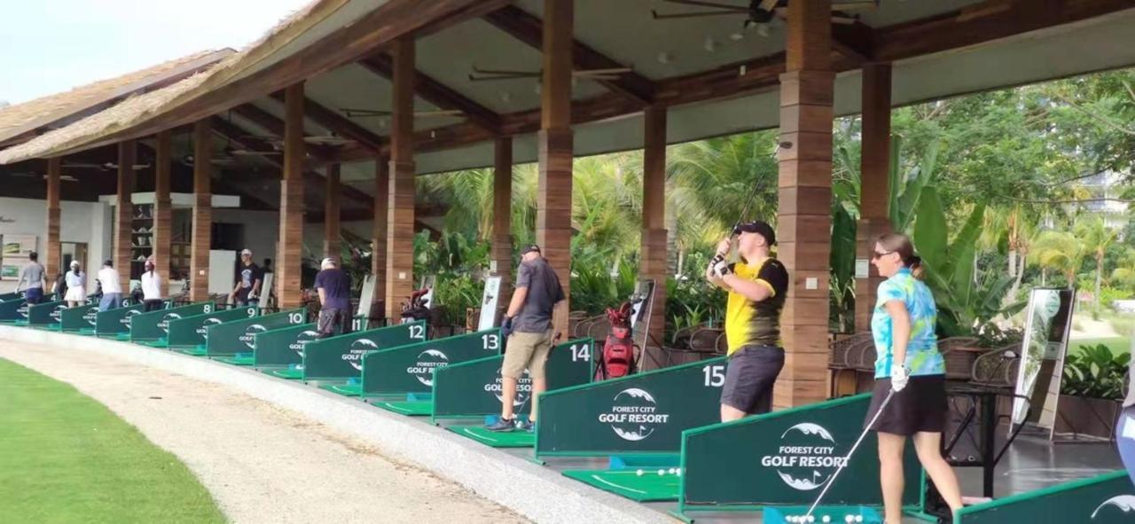 Forest City Golf Hotel Nusajaya  Eksteriør bilde