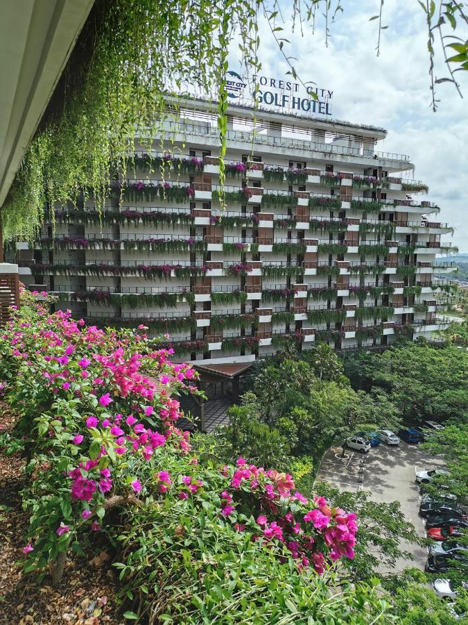Forest City Golf Hotel Nusajaya  Eksteriør bilde